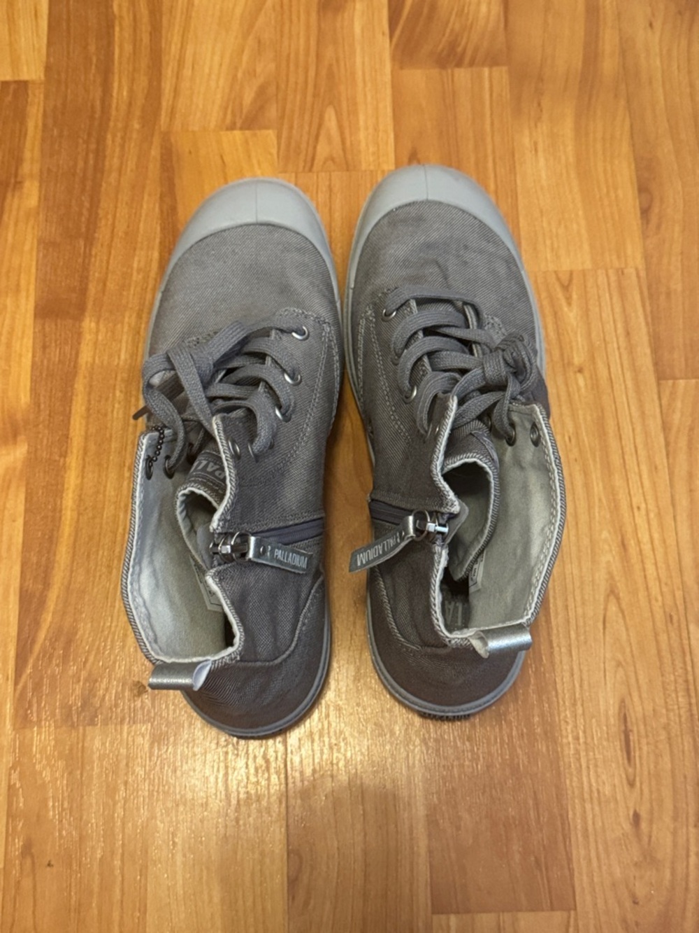 Palladium Grey Boots 9 BRAND NEW - Picture 6 of 11